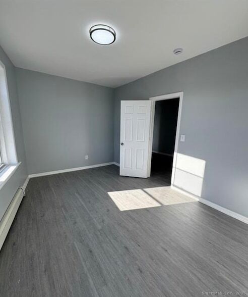 Foto del edificio - 511 E Main St