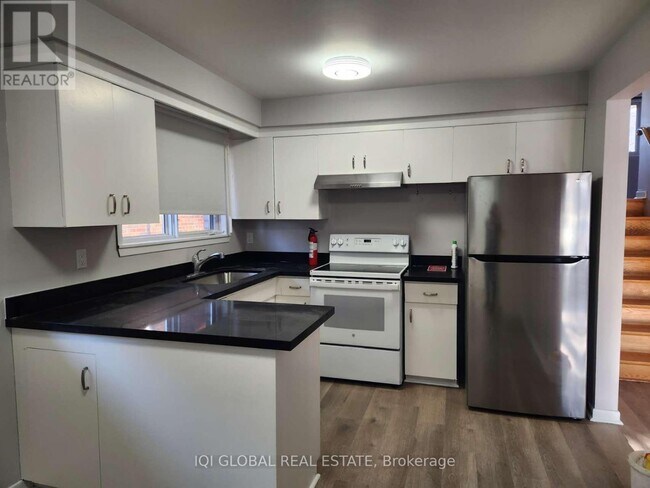 Photo du bâtiment - 2143 Linby St