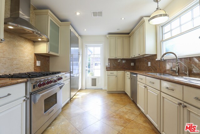 Foto del edificio - 2746 Glendon Ave