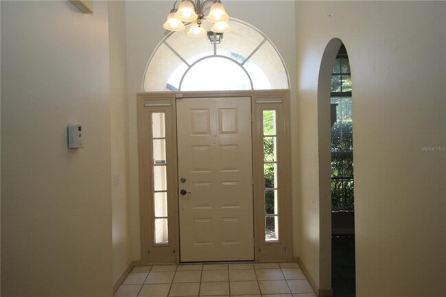 Building Photo - 569 Birgham Pl