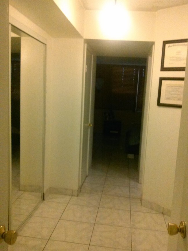 Foto del edificio - 1780 NE 191st St
