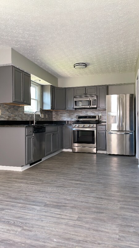 Foto principal - 3828 Longton Dr