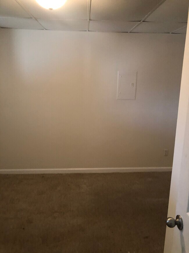 Bedroom - 131 Main St