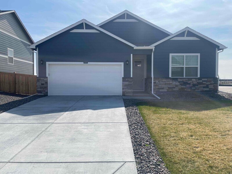 6060 Holstein Dr, Windsor, CO 80550 House Rental in Windsor, CO