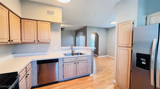 Foto del edificio - 23520 Walden Center Dr