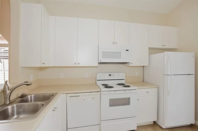 Foto del edificio - 2120 NE 37th Rd