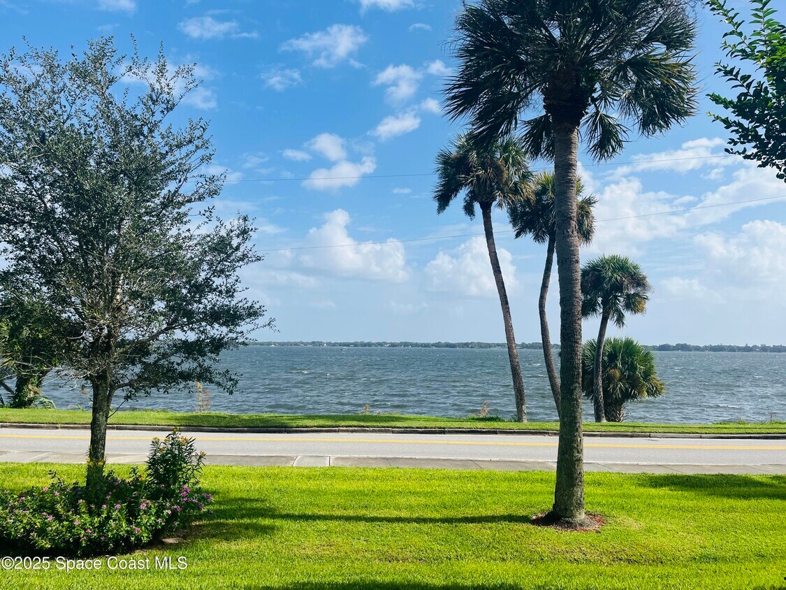 Foto principal - 115 Indian River Dr