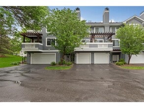 Building Photo - 15610 24th Ave N