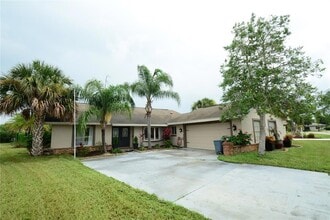 Building Photo - 58 Comanche Ct