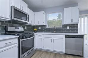Building Photo - 3791 Reston Ln