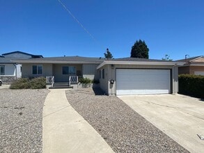 Building Photo - 5616 Dorothy Way