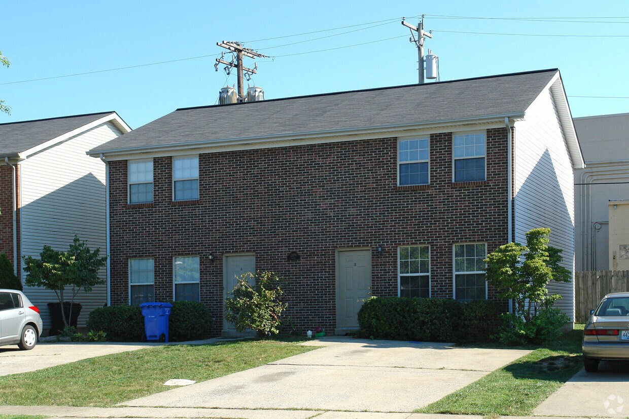 Building Photo - 2891 Gribbin Dr