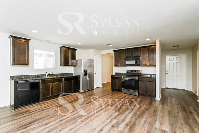 Foto del edificio - At Last, This Is What You Have Been Searching For!