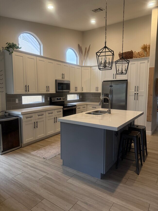 Foto del edificio - 14746 N 98th St