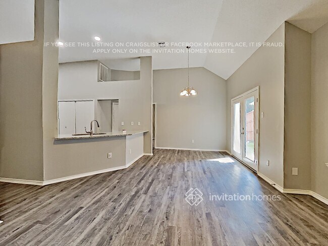Foto del edificio - 4338 Harvest Hill Rd