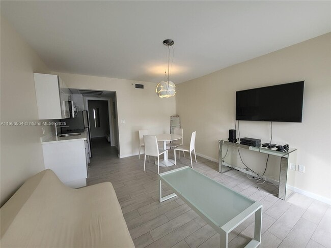 Foto del edificio - 1601 Meridian Ave