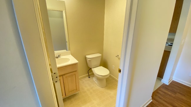 Building Photo - 604 Via Ponderosa