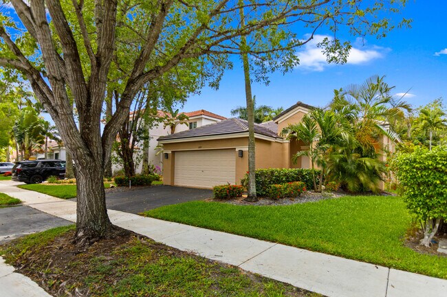 Foto del edificio - 1071 Bluewood Terrace