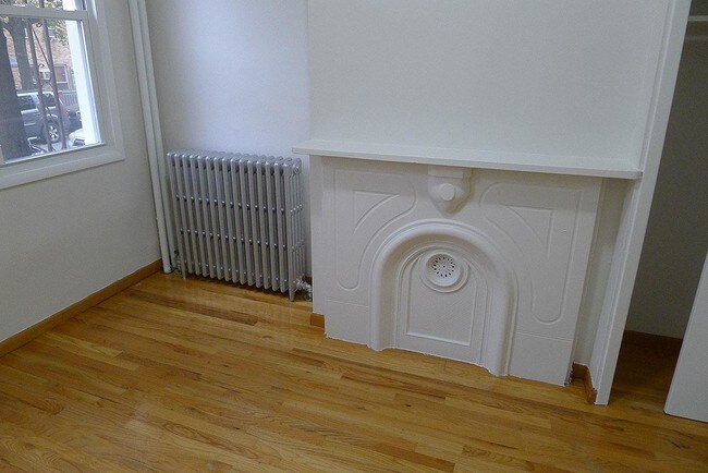 Foto del edificio - 528 Leonard St