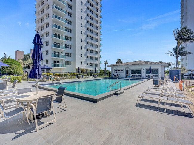 Building Photo - 1610 N Ocean Blvd