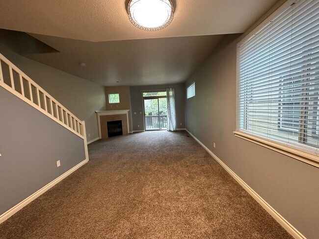 Building Photo - 1578 SW 175th Ave