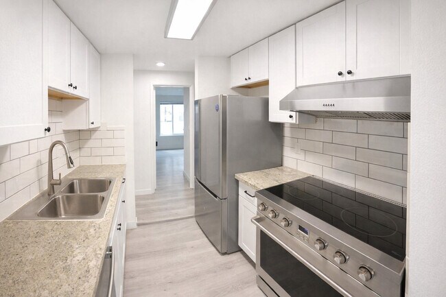 Cocina 3 - Twin Crest Apartments