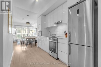 Building Photo - 49 E Liberty St