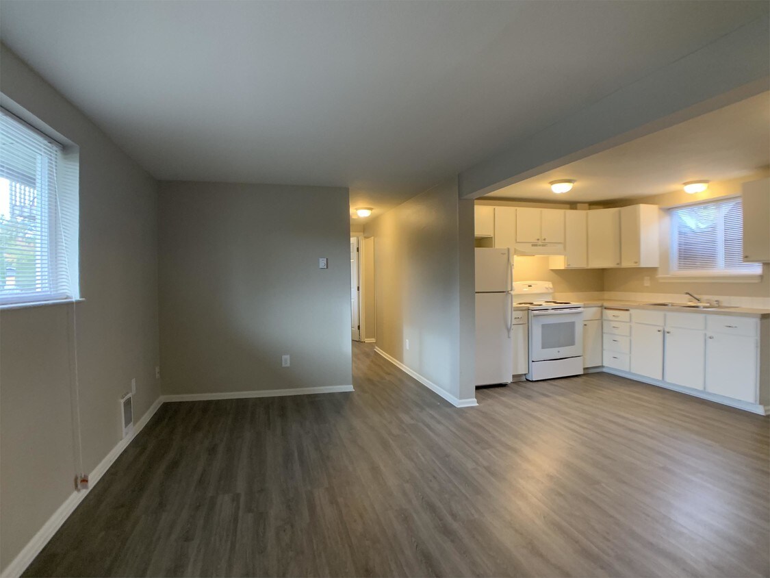 Foto principal - 2596 Fir Ave