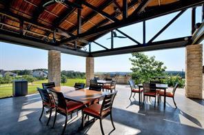 Foto del edificio - 698 Dayridge Dr