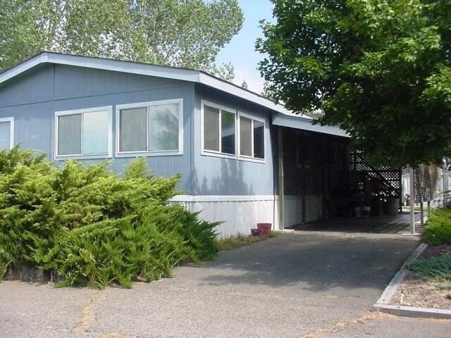 Primary Photo - Shastina Mobile Home Estates