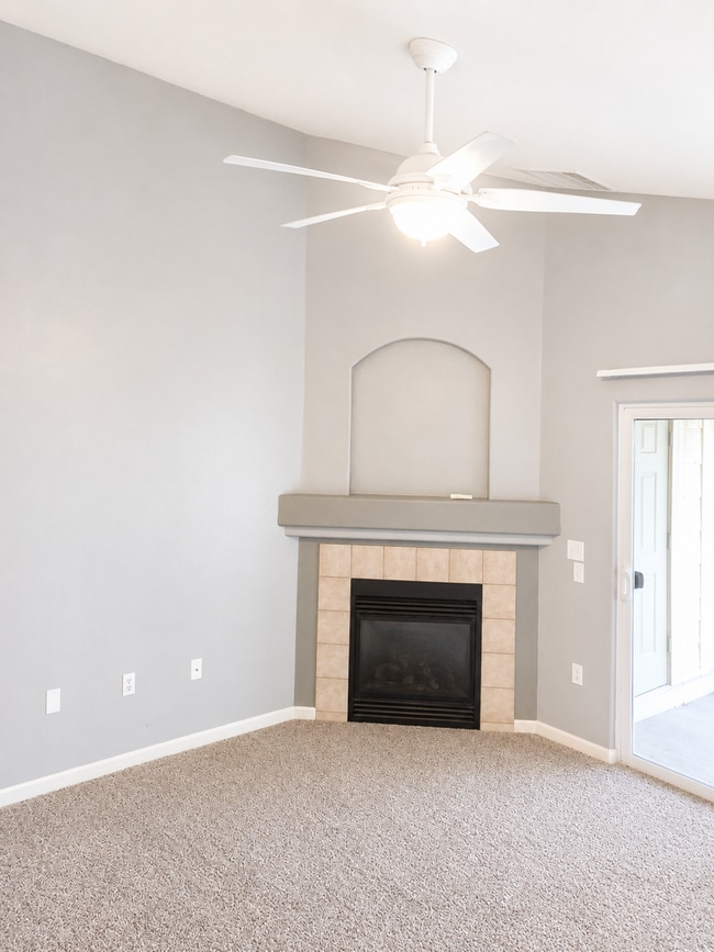 Building Photo - 3475 Boulder Cir