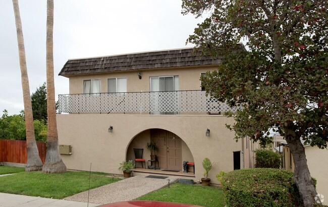 Building Photo - 3674 Villa Ter