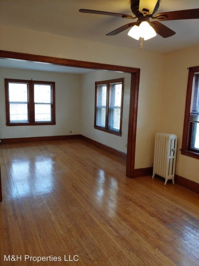 Building Photo - 1425 Grand Ave