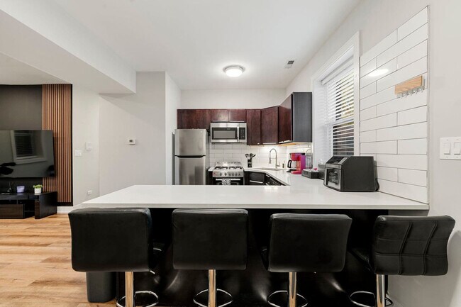 Foto del edificio - 2207 W 18th St