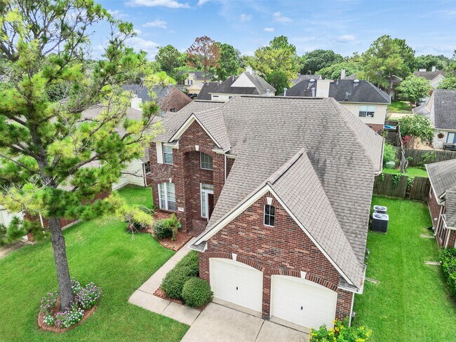 Foto del edificio - 13315 Georgetown Dr