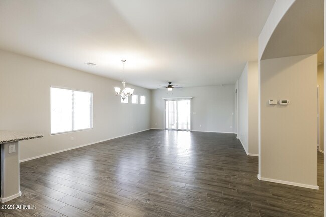 Building Photo - 18070 W Statler St