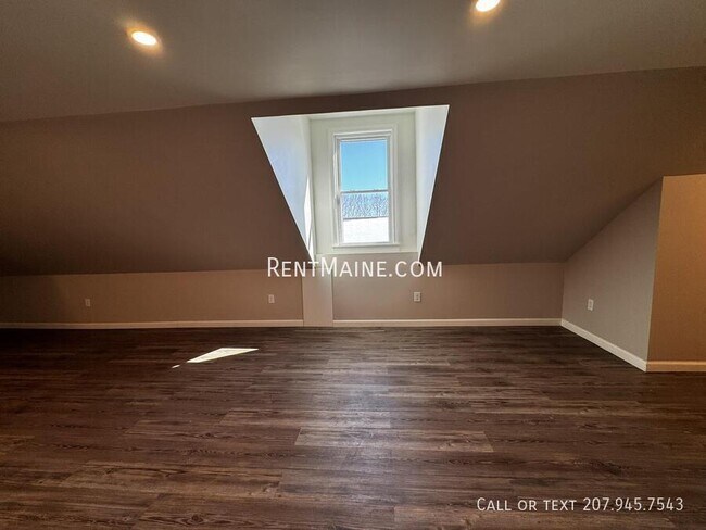 Foto del edificio - 2 Danielson St