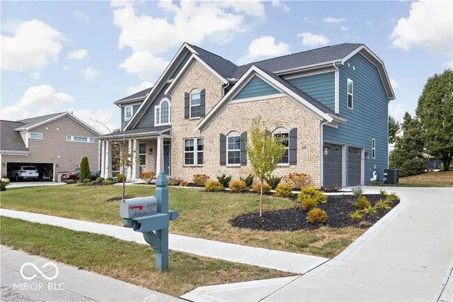 Building Photo - 680 Ridge Gate Dr