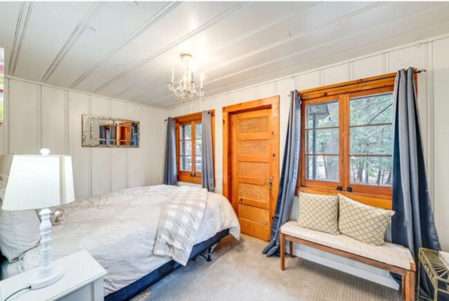 Foto del edificio - 54710 Crane Valley Ct