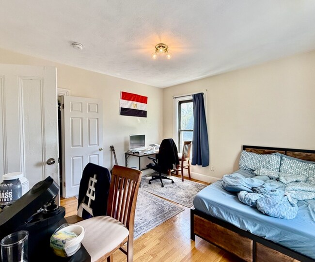 Foto del edificio - 48 Allston St