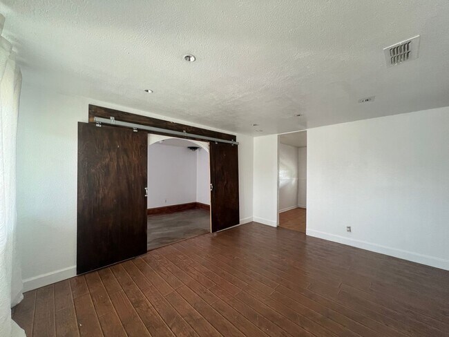 Foto del edificio - 1736 N Penasco Dr