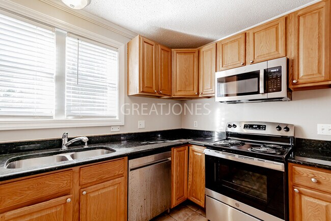 Foto del edificio - Charming 3 bedroom home in Columbia!