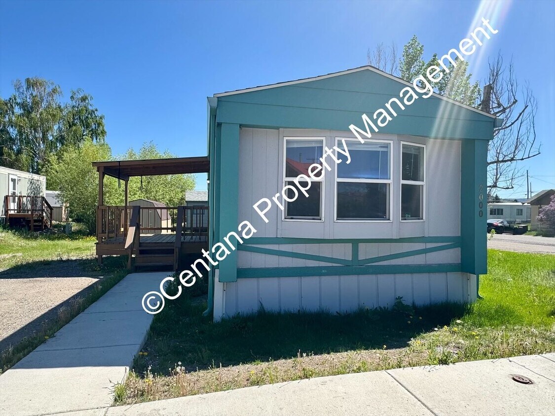 Primary Photo - 3 Bedroom 2 Bath Home