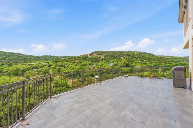 Foto del edificio - 14121 Farm to Market Rd 2769