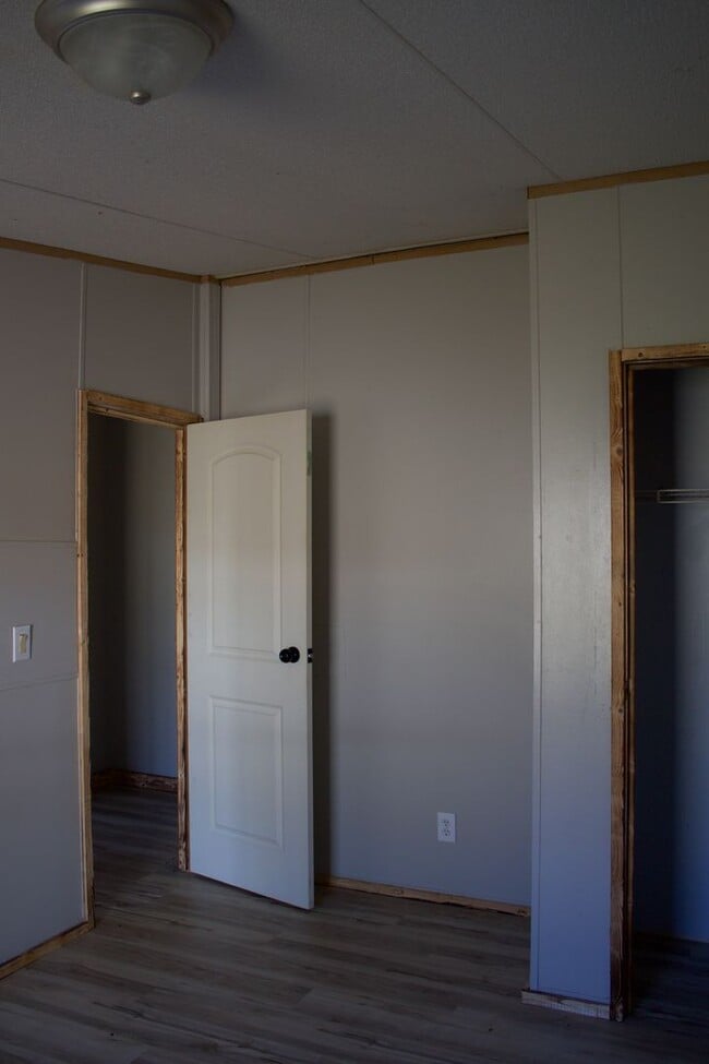 Building Photo - For Rent – 3 Bedroom, 2 Bathroom Home in Cassville, MO