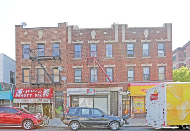Building Photo - 40-13 104th St