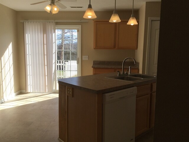 Foto del edificio - 3005 Ace Wintermeyer Dr