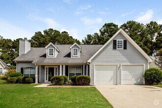 Building Photo - 318 The Gables Dr