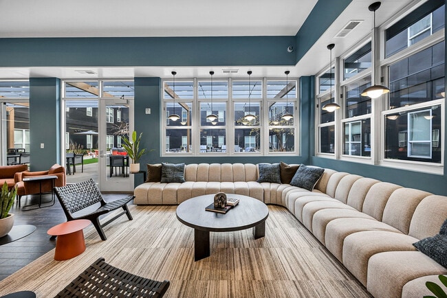 105-Radius at 15th - Amenities - Lounge (23) - Radius