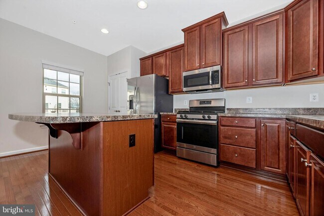 Foto del edificio - 6314 Posey St